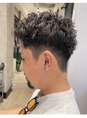 ツイストスパイラルパーマショートレイヤーマッシュツーブロック