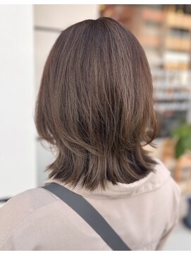 ウィロー(WILLOW) 【WILLOW京橋】白髪ぼかしハイライト(森光みやび)