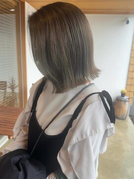 ハニー(Hunny) オリーブベージュ