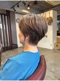 頭を綺麗に見せるくびれショート