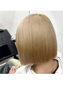 ホワイトベージュ
