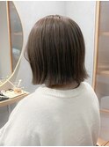 ミルクティーベージュ/中明度カラー/ボブ