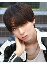 韓国ヘアからショートまで、骨格に合わせたメンズカット・トレンドパーマ