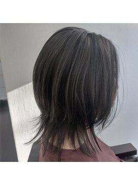 アドナインス(Add9) レイヤー　ウルフボブ　エアリーウルフ【伊勢崎市美容室】