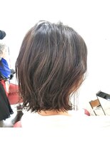 クオリス 赤塚店(QUALIS) 20代30代大人かわいい/ボブ/外ハネ/カーキベージュ/切りっぱなし