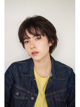 ピズム(PISM) ウルフマッシュ/黒髪/ショコラアッシュ/ボブウルフ/斜めバング