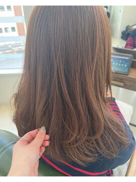 イコール 銀座(equal) 美髪/くすみブルー/ネビージュ/大人かわいい/こなれミディ[銀座]