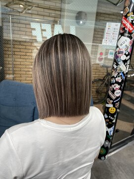 ラフ(LAFF) #バレイヤージュ#グレージュカラー#ボブウルフ#ココアベージュ