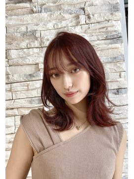 アンクー(Ankh) くびれスタイル×ナチュラルレイヤー