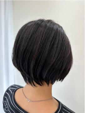 ラベスト バイ セロ 池袋メトロポリタン前(LOVEST by CERO) 大人綺麗！ショートボブ