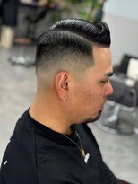 ヘアーラボ 樟葉(Hair Labo)&nbsp;サイドパート スキンフェード 南楠葉