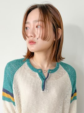 トレス(TRESS) ミディアム 顔周り 前髪長め ベージュ 原宿 表参道