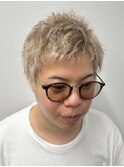 スパイキーショート×ハイトーンベージュ #メンズカラー