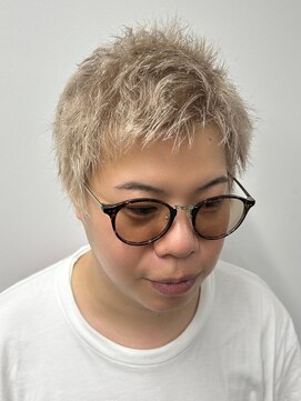 ジュネス(JUNES) スパイキーショート×ハイトーンベージュ #メンズカラー