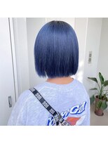 ヘアサロン ガリカ 表参道(hair salon Gallica)&nbsp;ネイビーブルー似合わせミニボブ派手髪