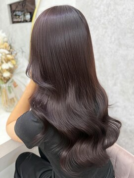 ラビス(Lovis) ミディアム/暗めカラー/デザインカラー/フェイスフレーミング