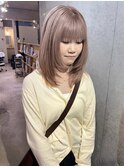 ピンクベージュウルフレイヤーハッシュカット小顔カット