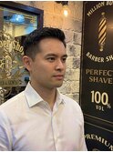 清潔感と信頼感を引き出す王道ビジネスフェード！