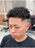 刈り上げセンターパート/波巻きツイストスパイラル/南堀江