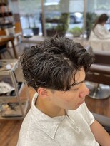 髪師 ケンジロウ(Kenjiro) メンズフェザーパーマ