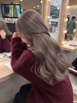 リエンス(RIENS)&nbsp;【RIENS】シルバーグレージュ×巻き髪
