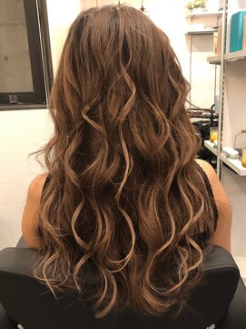 ラニ(LANI) 【ＬＡＮＩ/ＳＴＹＬＥ】-ブラウン/ハイライト-　エクステ