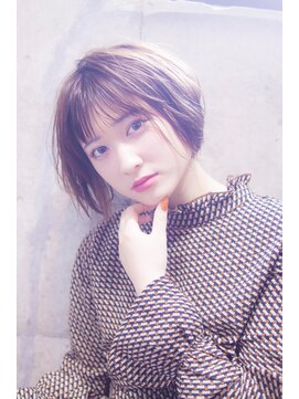 メノン(Menon) アッシュブラウン×ショートパーマ