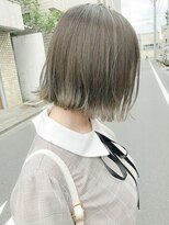 ネイヴィル オモテサンドウ(navile omotesando)&nbsp;☆ブリーチなしオリーブグレージュ外ハネボブ☆navile表参道