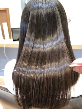 コノアラボ 守谷店(Conoah labo) 大人かわいいカーキグレージュ