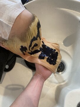 サロンパルヨン ヘアーアンドネイル(SALON paljon Hair&Nail) 紫シャンプーの使い方