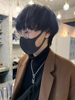 バイフィフス 原宿/表参道(by fifth)&nbsp;◇テテ風 マッシュウルフ ブルーブラック 韓国ヘア メンズウルフ