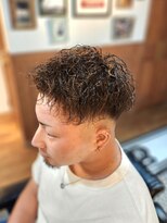 アンドザバダス(&THE BADASS) フェード×ツイスト