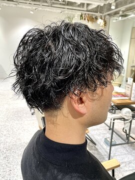 ゼストララ(ZEST Lara) 【YUICHI】Twist Spiral Perm【吉祥寺】