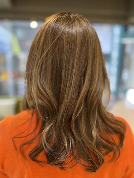 モア 下通店(MORE) ナチュラルウェーブ