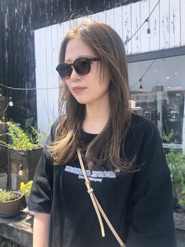 デンヘアデザイン(DEN hair design) くすみベージュ