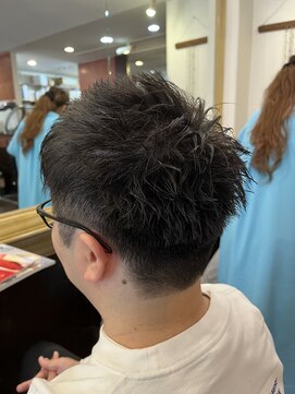 シャンプーボーイアネックス(SHAMPOO BOY Annex) スパイキーショート