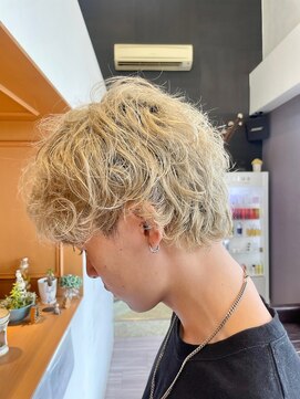 イースト(YEAST) ハイトーンメンズ プードルパーマ