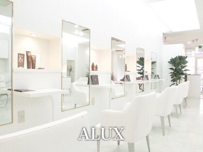 アリュックス 国立(ALUX)の写真