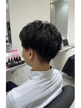 リラ(Rira) メンズツーブロック