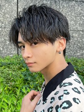 アイビーズ(IVYS) センターパート　ツイストスパイラル　韓国ヘア