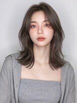 オリンテ バイ レシッド 表参道(orente by rcid)&nbsp;髪質改善タンバルヘア顔周りミディアムレイヤーカットグレージュ
