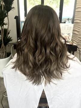 ヴィアージュ(Vi.age) グラデーションカラー