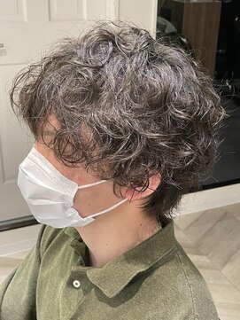 フィーリー ヘア デザイン 太田店(feAry) 甘辛　大人感抜群　波打ち×スパイラル