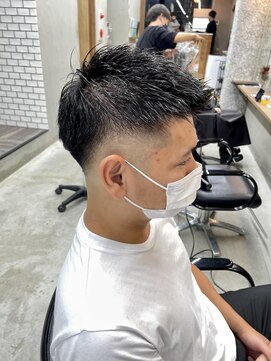 刈部倶楽舞 barber men's style