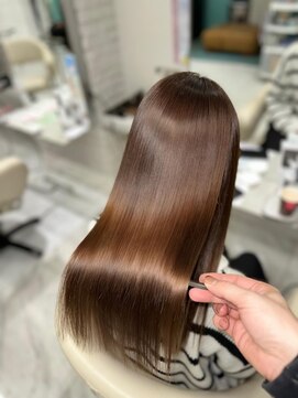 リーホリエ(Lee Horie) 【Gyo】傷まない縮毛矯正