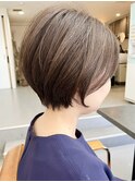 ショートボブ