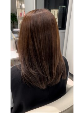 アスタリスク(asterisk) 髪質改善ストレート × ナチュラルレイヤー