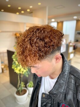 海外風スペインカール×明るめブラウン