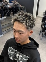 ウルバイササ(URU by SASA) ツイストパーマ×ホワイトハイライト