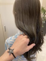 ブリス(VLISS)&nbsp;レイヤーカット 顔周りレイヤー 透明感 20代30代40代